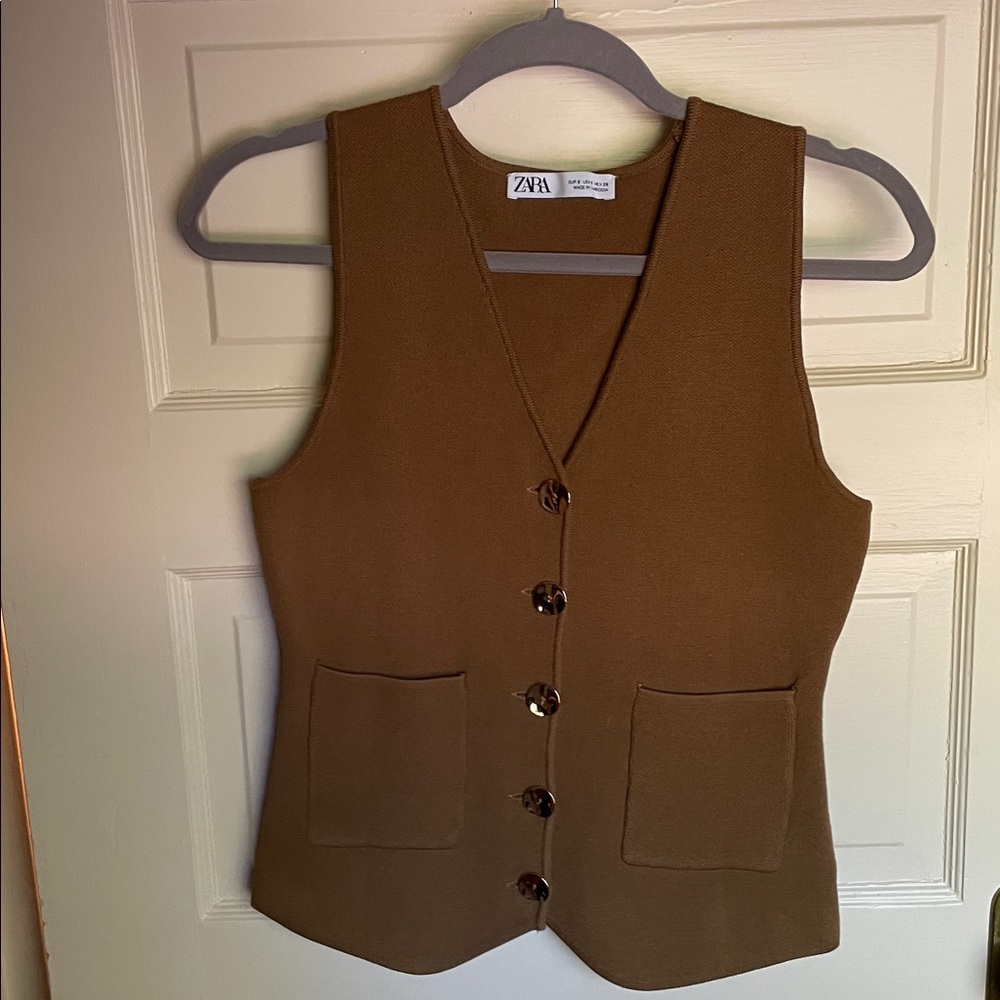 Zara Sleeveless Vest